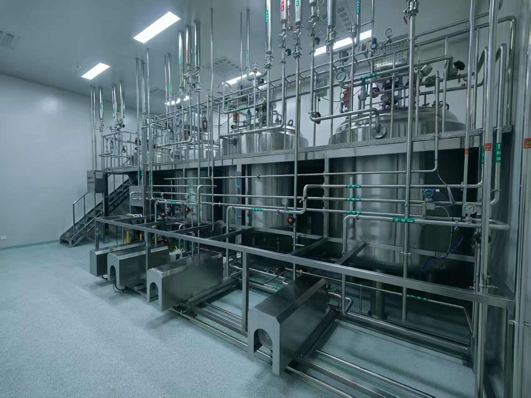 La polyvalence et l’impact du peroxyde d’hydrogène dans l’industrie moderne